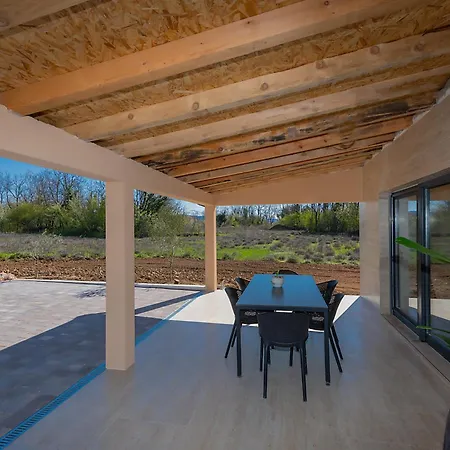 Villa House Katica *