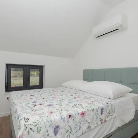 House Katica Villa Grubine